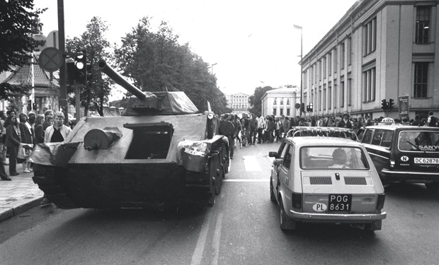 tanks-1979